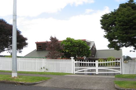 Photo of property in 5 Len Brown Place, Pukekohe, 2120
