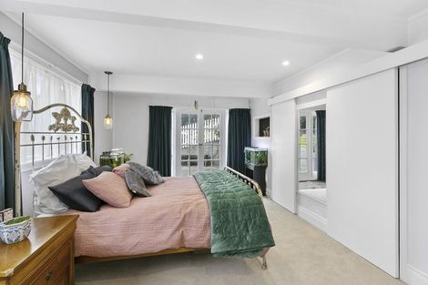 Photo of property in 99 Amohia Street, Paraparaumu, 5032