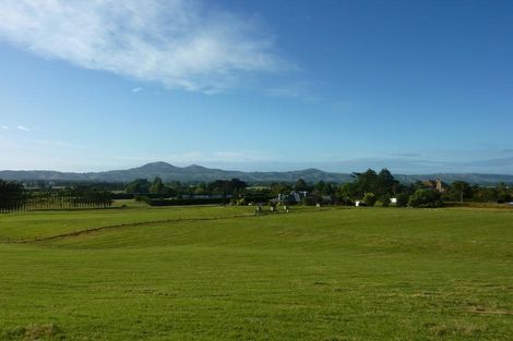 Photo of property in 18 Tirohanga Road, North Taieri, Mosgiel, 9092