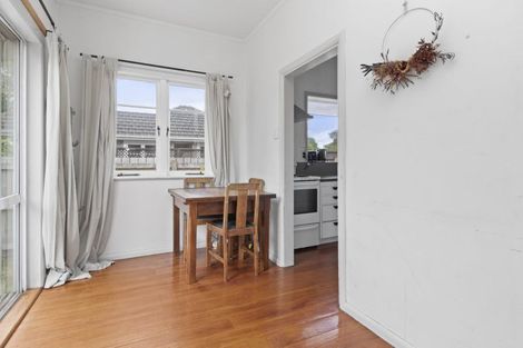 Photo of property in 77 Clarkin Road, Fairfield, Hamilton, 3214