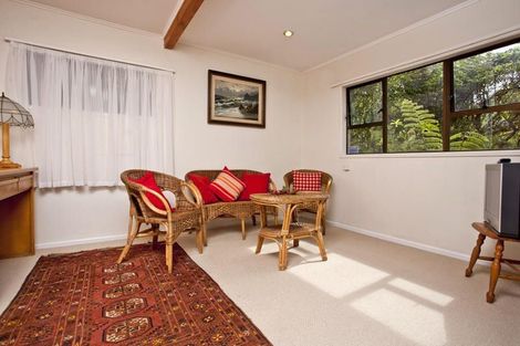 Photo of property in 20 Trelawny Place, Hillcrest, Auckland, 0627