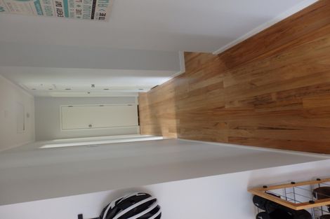 Photo of property in 281 Shakespeare Street, Leamington, Cambridge, 3432