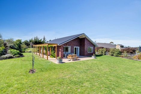 Photo of property in 27 Glenmark Drive, Waipara, 7483