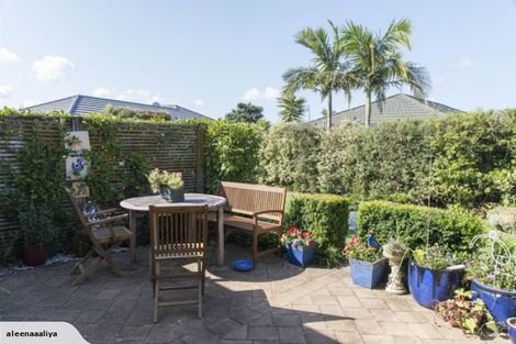 Photo of property in 11 Blackwood Drive, Wattle Downs, Auckland, 2103