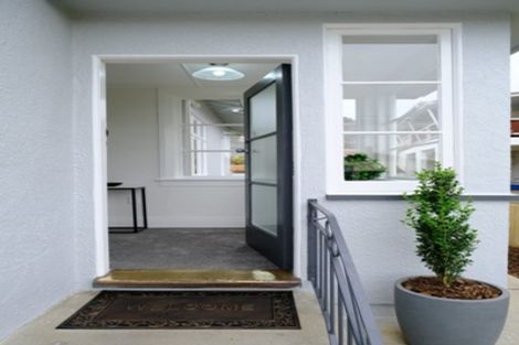 Photo of property in 124 Fitzroy Street, Forbury, Dunedin, 9012