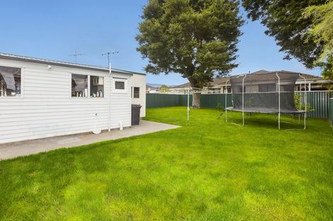 Photo of property in 4 Victoria Street, Ebdentown, Upper Hutt, 5018