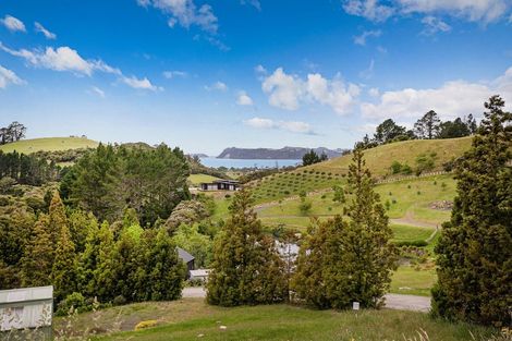 Photo of property in 35 Spikes Way, Whitianga, 3510