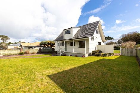 Photo of property in 82 Barrett Road, Whalers Gate, New Plymouth, 4310