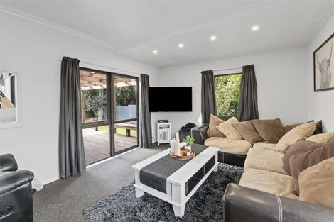 Photo of property in 13a Kawiu Road, Levin, 5510