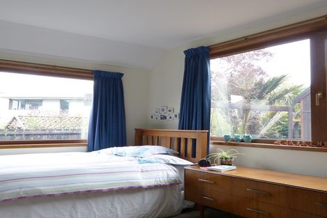 Photo of property in 5 Brigid Place, Mount Pleasant, Christchurch, 8081