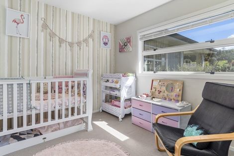 Photo of property in 33 Lynley Park Drive, Omokoroa, 3114