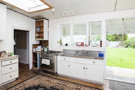 Photo of property in 7 Cemetery Road, Patutahi, Gisborne, 4072