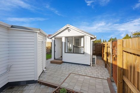 Photo of property in 31 Johns Road, Belfast, Christchurch, 8051