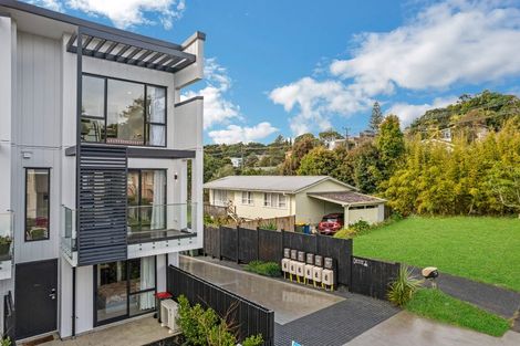 Photo of property in 5a Agincourt Street, Glenfield, Auckland, 0629