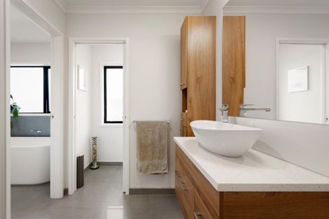 Photo of property in 6 Vantage Place, Omokoroa, 3114