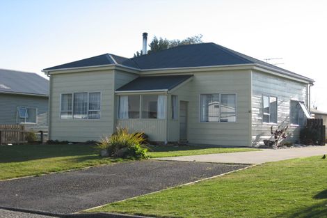 Photo of property in 43 Rolleston Street, Hokitika, 7810