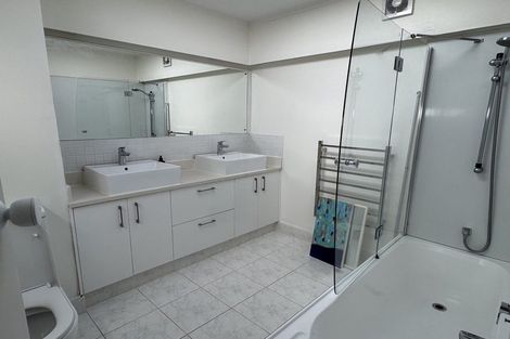 Photo of property in 2/5 Moorgreen Heights, Torbay, Auckland, 0630