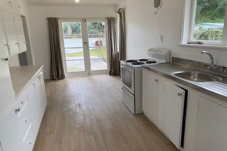 Photo of property in 403 Leigh Road, Whangateau, Warkworth, 0985