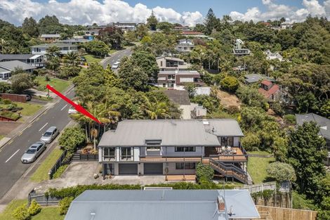 Photo of property in 32 Mcdowell Crescent, Hillcrest, Auckland, 0627