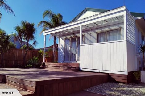 Photo of property in 34a Shakespear Road, Army Bay, Whangaparaoa, 0930