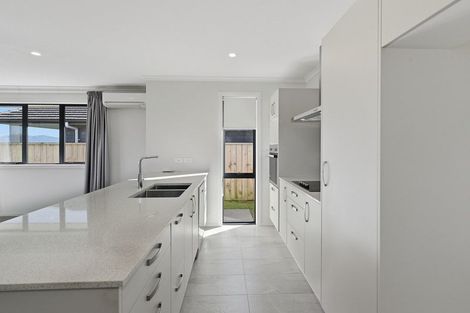 Photo of property in 26 Richardson Road, Omokoroa, 3114