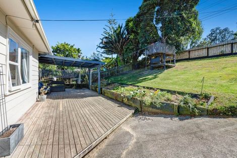 Photo of property in 245 Vipond Road, Stanmore Bay, Whangaparaoa, 0932