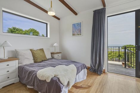 Photo of property in 24 Queen Street, Brighton, Dunedin, 9035