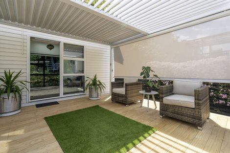 Photo of property in 42 Lincoln Avenue, Tawa, Wellington, 5028