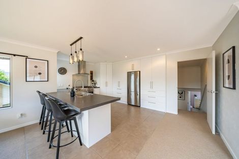 Photo of property in 14 Cosgrove Rise, Riverstone Terraces, Upper Hutt, 5018