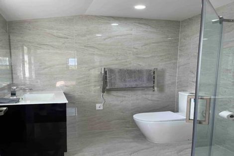 Photo of property in 166b Rathgar Road, Henderson, Auckland, 0610