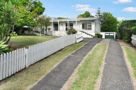 Photo of property in 12 Trig Road, West Harbour, Auckland, 0618