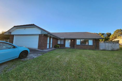 Photo of property in 49 Golfland Drive, Golflands, Auckland, 2013