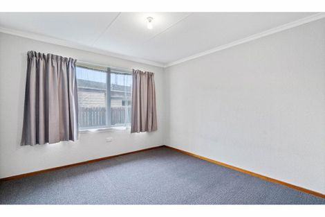 Photo of property in 71 Lauder Crescent, Heidelberg, Invercargill, 9812