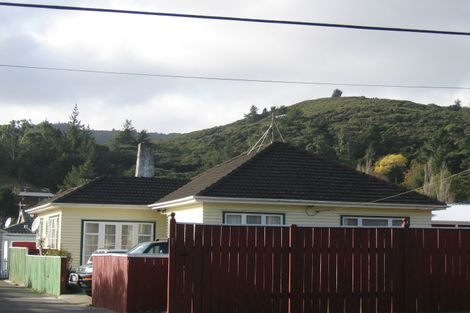 Photo of property in 223b Stokes Valley Road, Stokes Valley, Lower Hutt, 5019