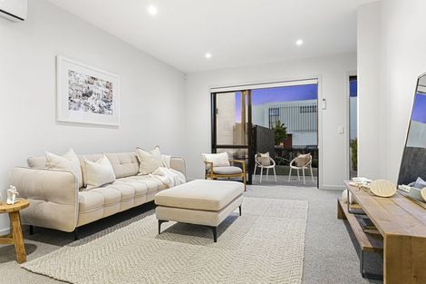 Photo of property in 28 Walter Merton Road, Hobsonville, Auckland, 0616