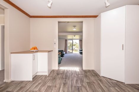 Photo of property in 6 Shelswell Street, Westport, 7825