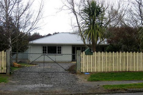 Photo of property in 31 Philip Street, Carterton, 5713