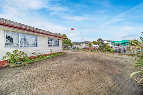 Photo of property in 4 Serrano Place, Clover Park, Auckland, 2023
