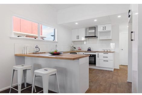 Photo of property in 7 Lippiatt Road, Otahuhu, Auckland, 1062