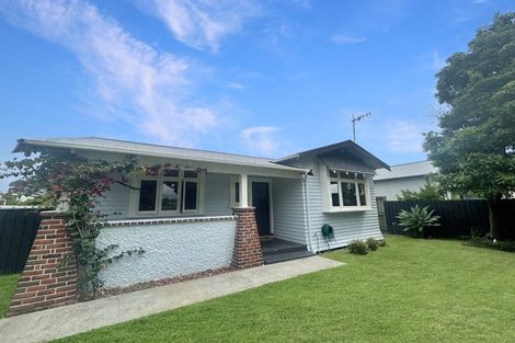 Photo of property in 24 Kingswood Street, Takaro, Palmerston North, 4412