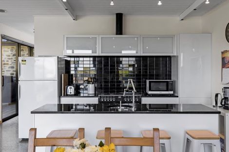 Photo of property in 10 Arran Lane, Jacks Point, Queenstown, 9371