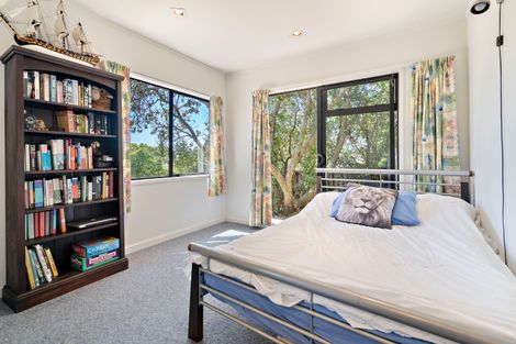 Photo of property in 15 Park Rise, Campbells Bay, Auckland, 0630