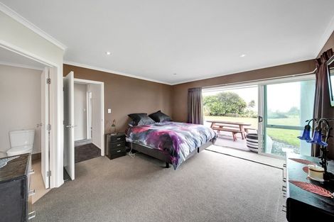 Photo of property in 72 Turangi Road, Motunui, Waitara, 4383