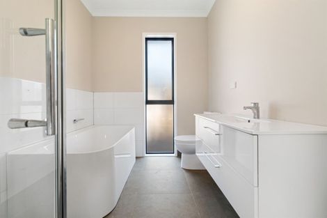 Photo of property in 44 Charlotte Drive, Omokoroa, 3114