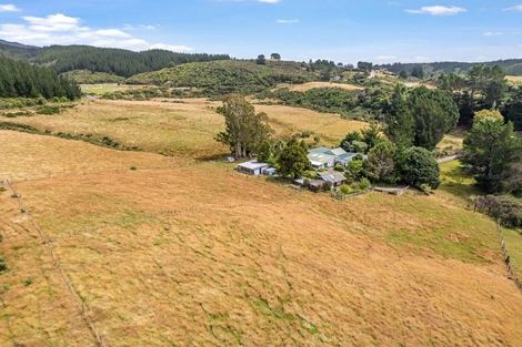 Photo of property in 1458b State Highway 2, Kaitoke, Upper Hutt, 5018