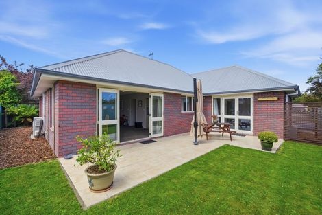 Photo of property in 2/40 Hare Street, Ilam, Christchurch, 8041