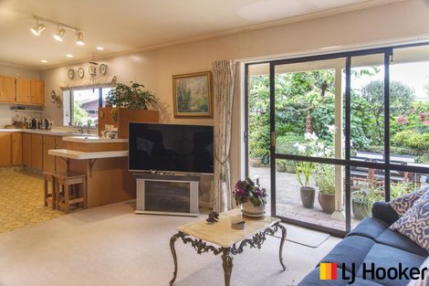 Photo of property in 10 Larkspur Court, The Gardens, Auckland, 2105