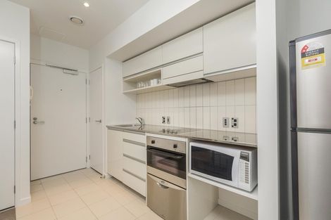 Photo of property in Halsey Apartments At Lighter Quay, 303/75 Halsey Street, Auckland Central, Auckland, 1010