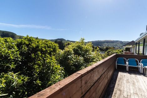 Photo of property in 13b Florio Terrace, Tawa, Wellington, 5028