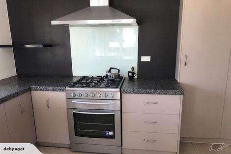 Photo of property in 9 Bellevue Road, Brookfield, Tauranga, 3110